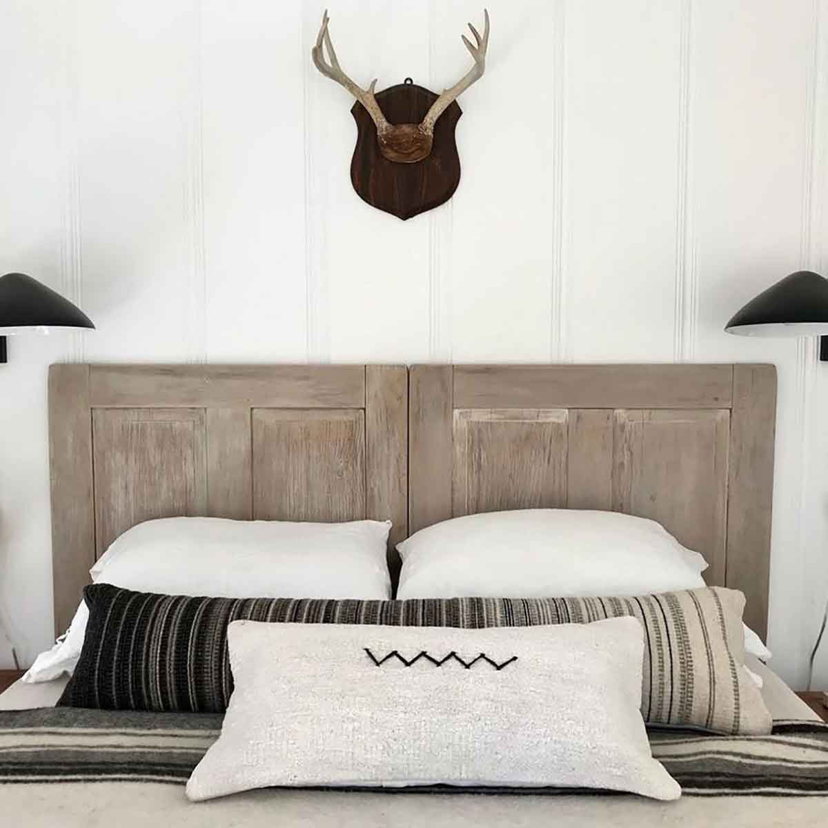 cabin bedroom